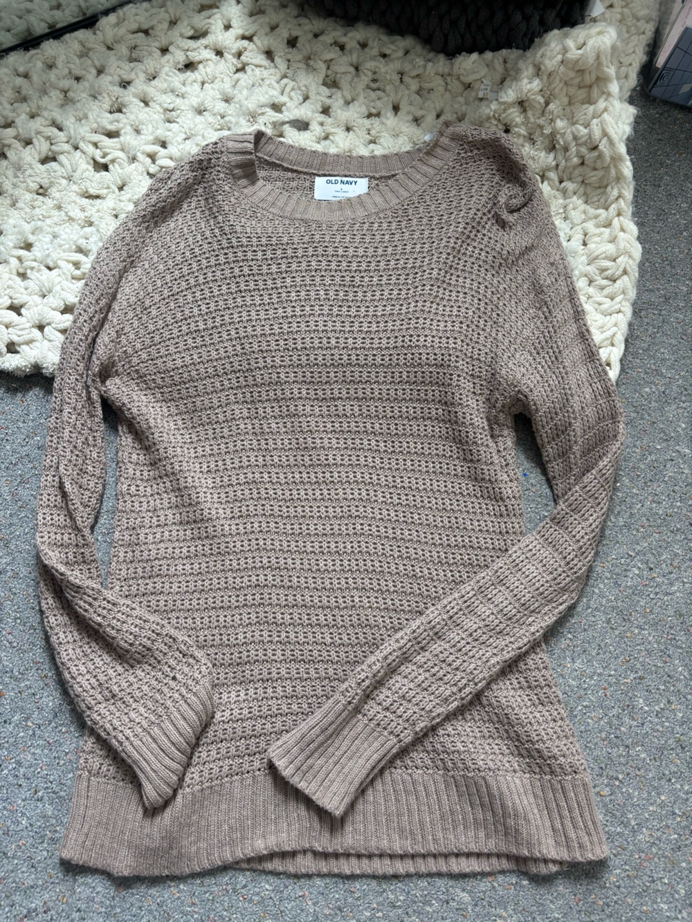Old Navy Women's Taupe Crewneck Sweater